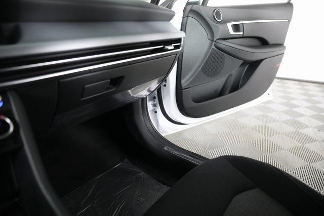 new 2025 Hyundai Sonata Hybrid car, priced at $33,651