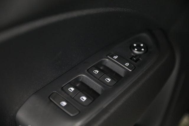 new 2026 Hyundai Venue car, priced at $25,115