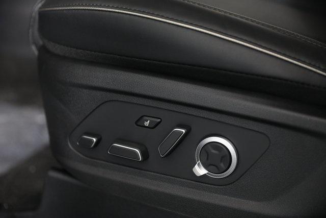 new 2025 Hyundai Palisade car, priced at $54,196