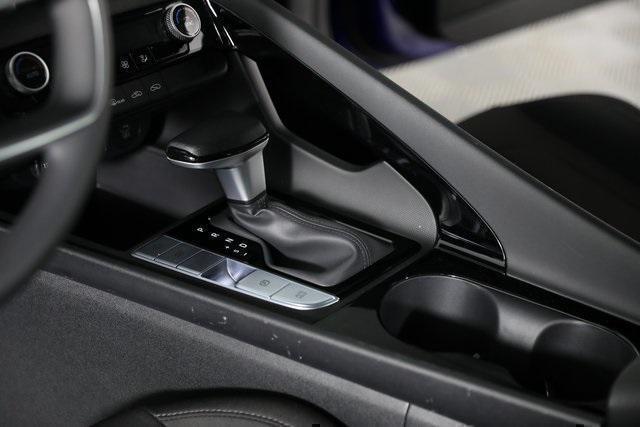 new 2025 Hyundai ELANTRA HEV car, priced at $26,770