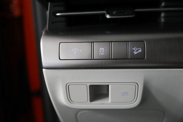 new 2025 Hyundai Kona car, priced at $27,781