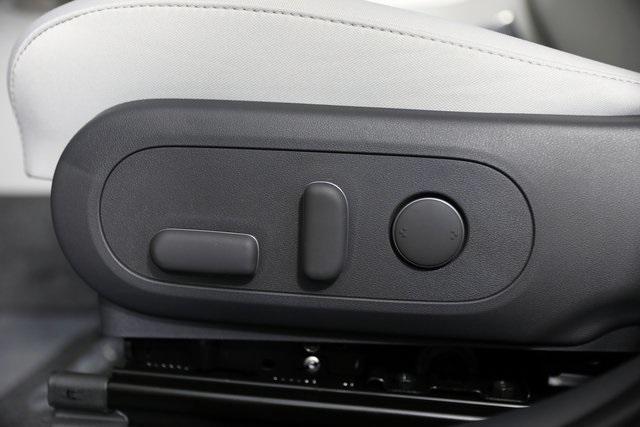 new 2025 Hyundai Kona car, priced at $27,781