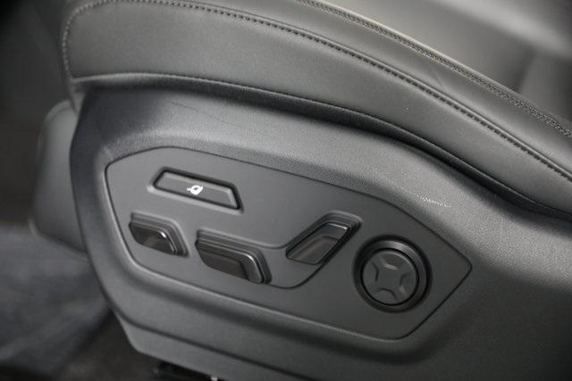 new 2025 Hyundai SANTA FE HEV car, priced at $50,044