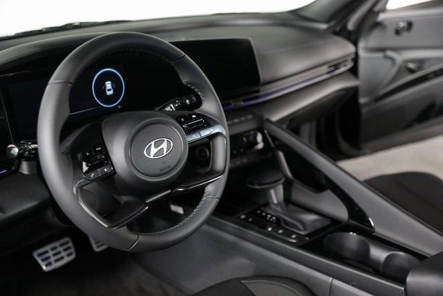 new 2025 Hyundai Elantra car, priced at $27,720