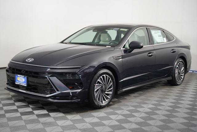 used 2024 Hyundai Sonata Hybrid car, priced at $33,688