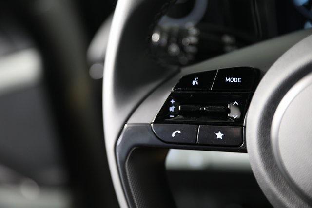 new 2025 Hyundai Elantra car, priced at $29,677