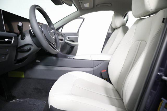 new 2025 Hyundai Sonata car, priced at $27,620