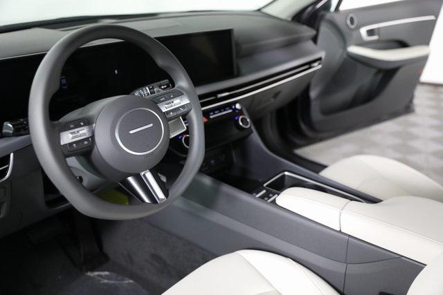 new 2025 Hyundai Sonata car, priced at $27,620