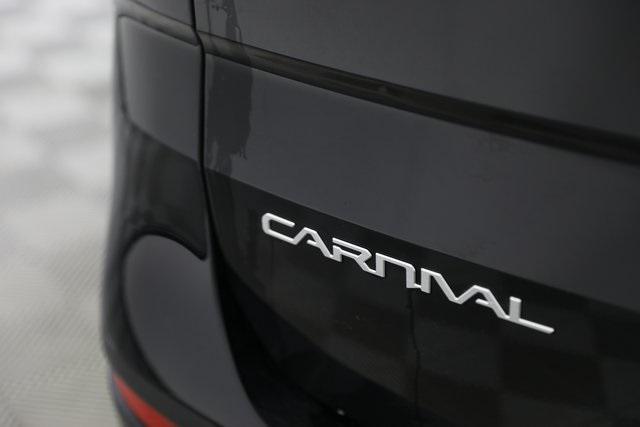 used 2023 Kia Carnival car, priced at $33,495