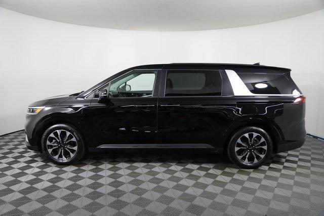 used 2023 Kia Carnival car, priced at $33,495