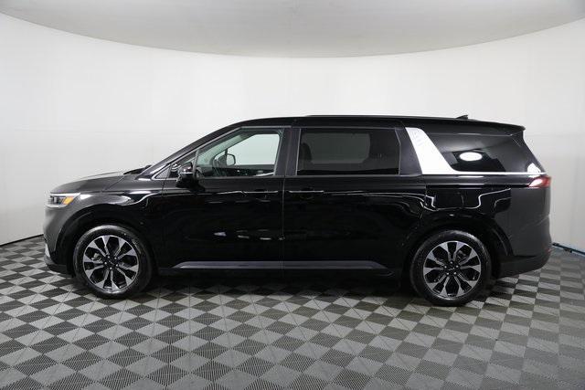 used 2023 Kia Carnival car, priced at $33,495