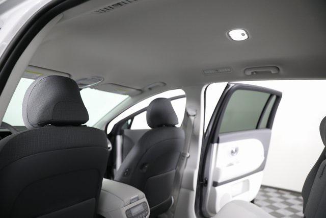 new 2026 Hyundai IONIQ 9 car, priced at $65,375