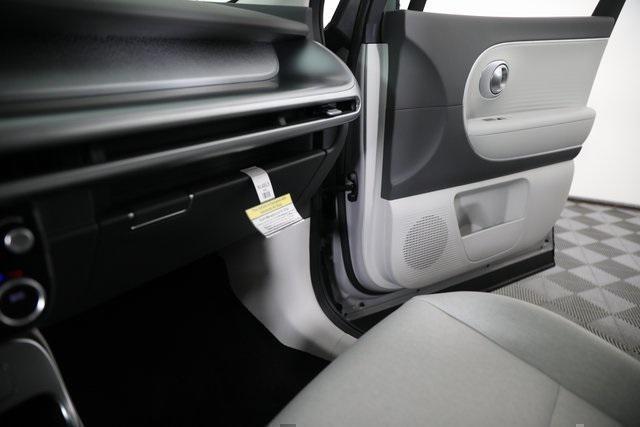 new 2026 Hyundai IONIQ 9 car, priced at $65,375