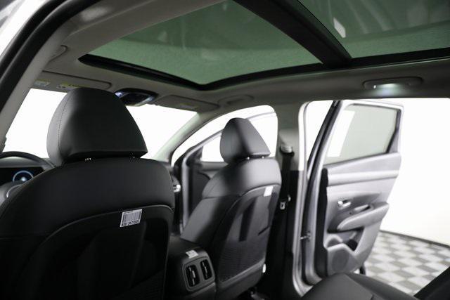 new 2025 Hyundai TUCSON Hybrid car, priced at $36,609