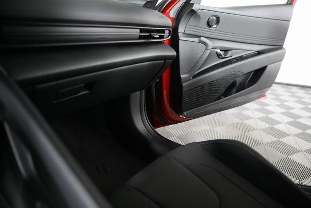new 2025 Hyundai Elantra car, priced at $23,738