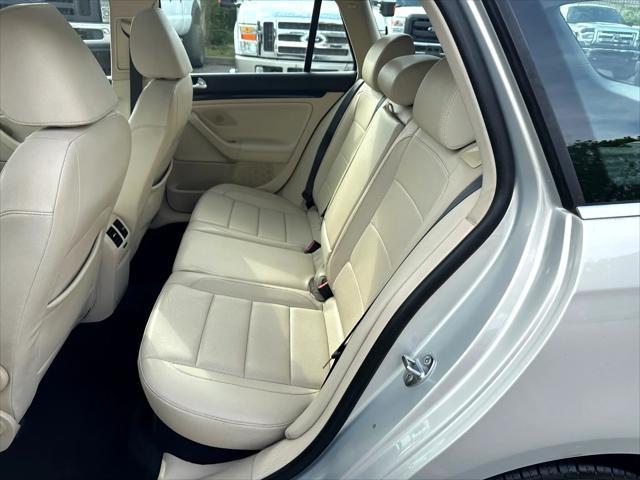 used 2012 Volkswagen Jetta SportWagen car, priced at $8,800