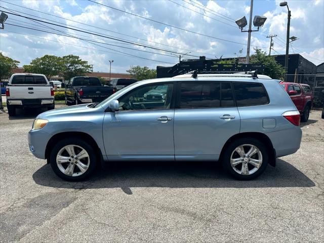 used 2008 Toyota Highlander car, priced at $6,800