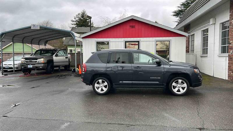 used 2015 Jeep Compass car, priced at $8,995