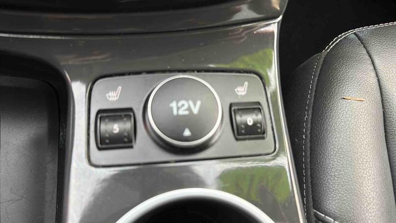 used 2015 Ford Escape car, priced at $9,995