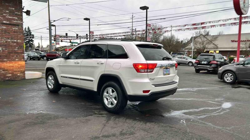 used 2011 Jeep Grand Cherokee car, priced at $11,995