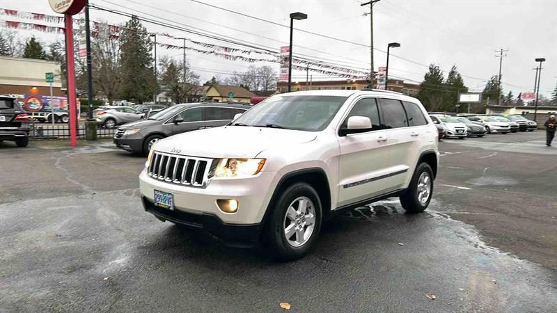 used 2011 Jeep Grand Cherokee car, priced at $11,995