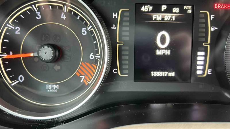 used 2015 Jeep Cherokee car, priced at $9,995