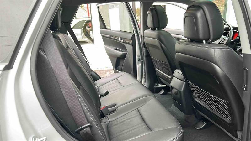 used 2013 Kia Sorento car, priced at $7,995