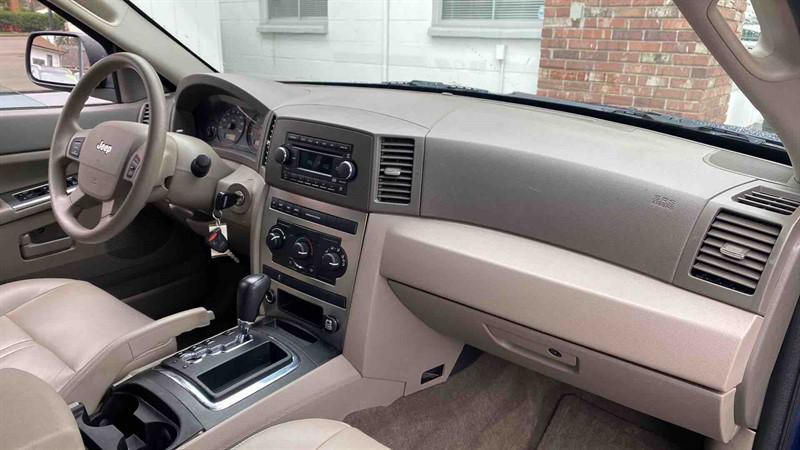 used 2006 Jeep Grand Cherokee car, priced at $7,995