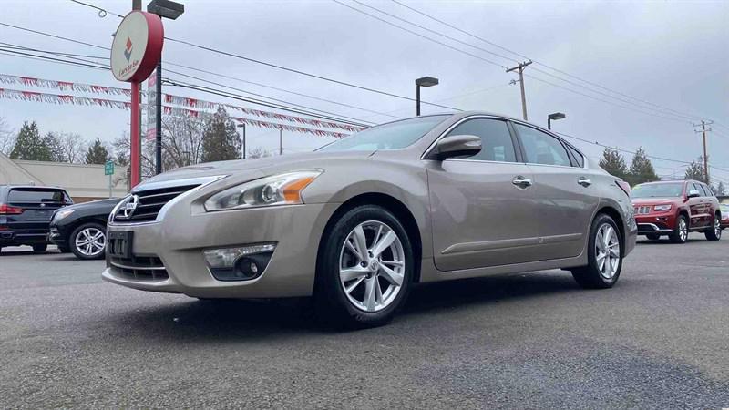 used 2014 Nissan Altima car, priced at $9,995