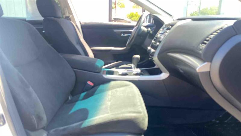used 2015 Nissan Altima car