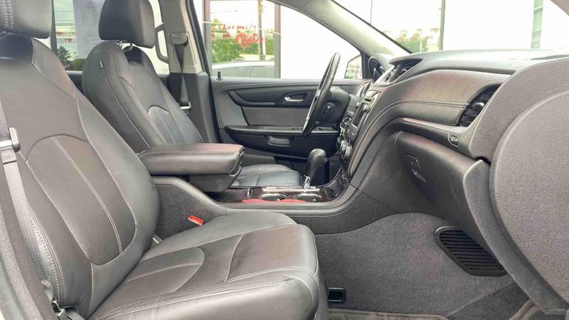 used 2016 Chevrolet Traverse car, priced at $13,995