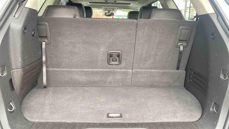 used 2016 Chevrolet Traverse car, priced at $13,995