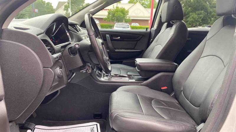used 2016 Chevrolet Traverse car, priced at $13,995