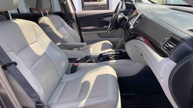 used 2017 Honda Pilot car, priced at $19,995