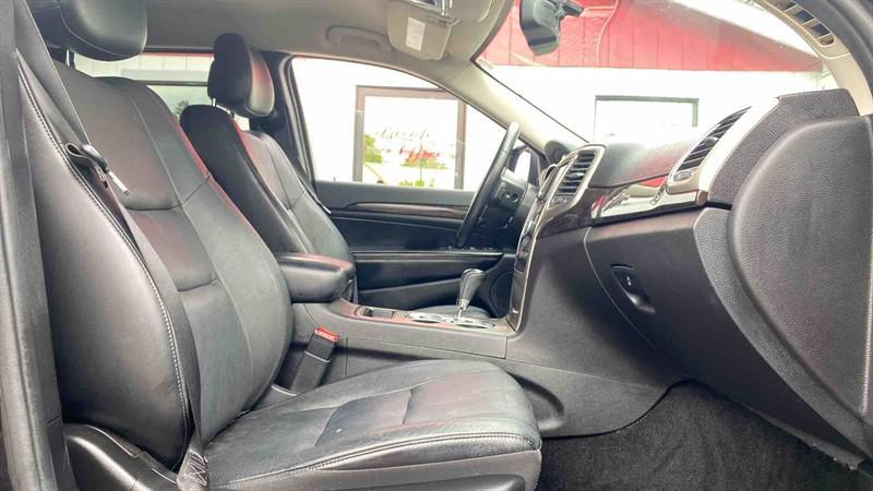 used 2012 Jeep Grand Cherokee car, priced at $10,995