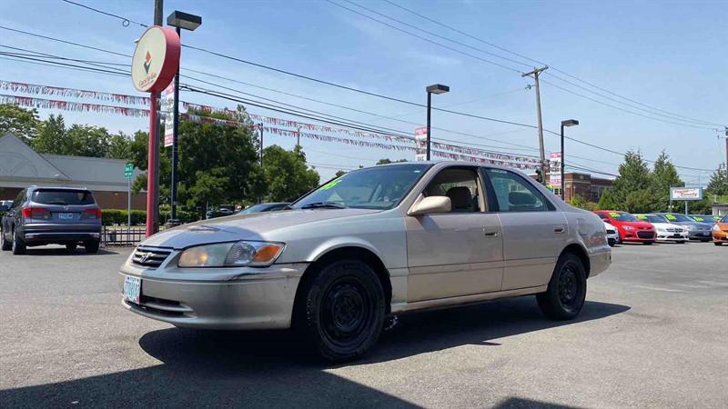 used 2001 Toyota Camry car, priced at $1,995