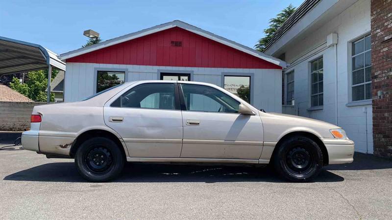 used 2001 Toyota Camry car, priced at $1,995