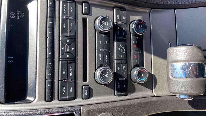 used 2011 Ford Taurus car