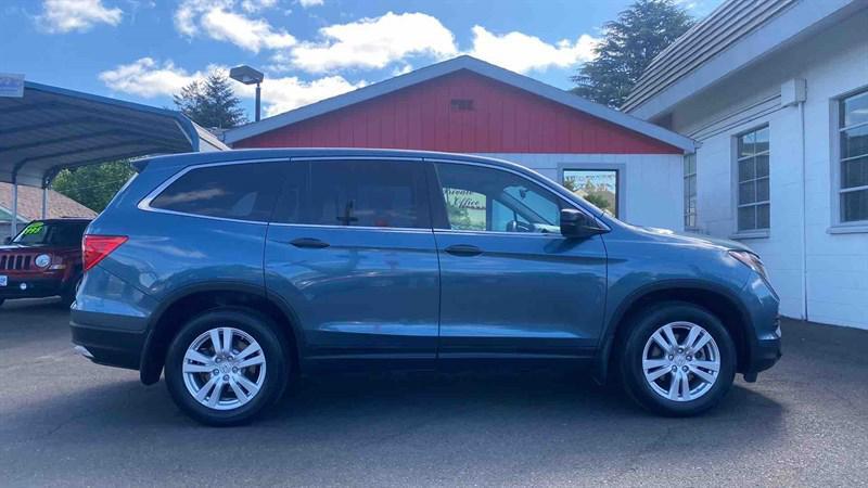 used 2018 Honda Pilot car, priced at $19,995