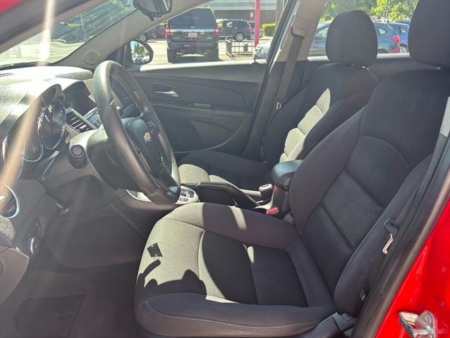 used 2015 Chevrolet Cruze car, priced at $9,800
