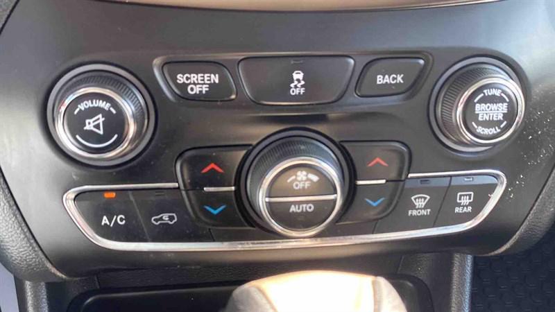 used 2014 Jeep Cherokee car