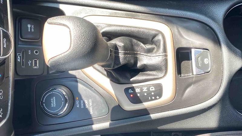 used 2014 Jeep Cherokee car