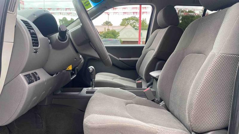 used 2007 Nissan Frontier car, priced at $13,600