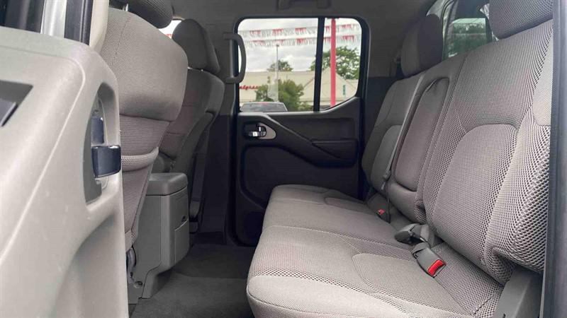 used 2007 Nissan Frontier car, priced at $13,600