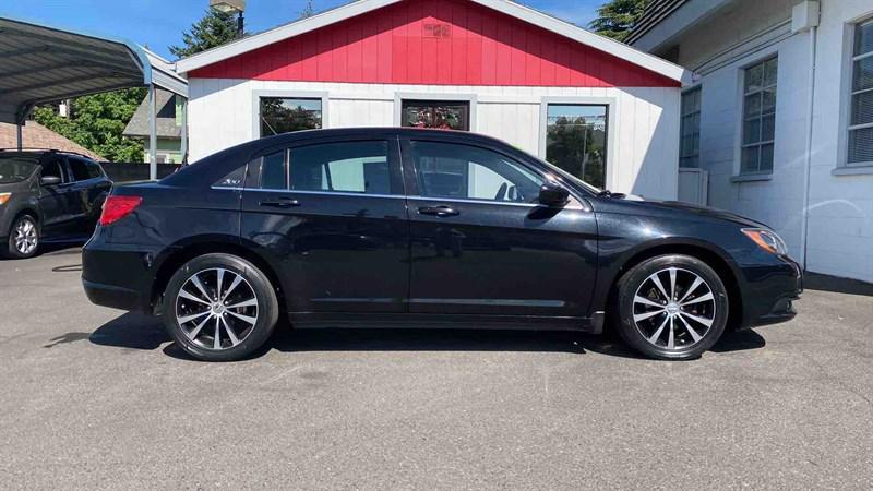 used 2013 Chrysler 200 car, priced at $7,995