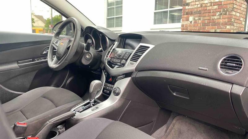 used 2016 Chevrolet Cruze Limited car, priced at $8,995