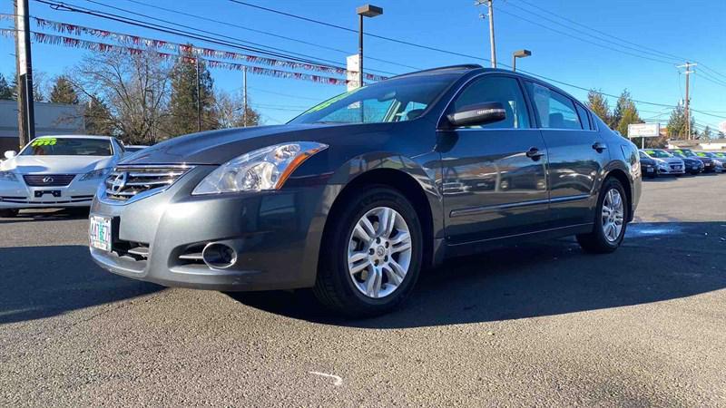 used 2011 Nissan Altima Hybrid car, priced at $8,995