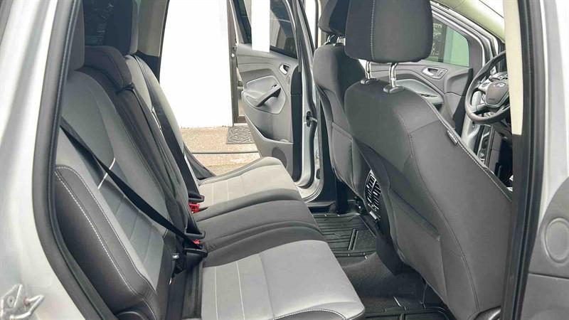 used 2013 Ford Escape car, priced at $7,995