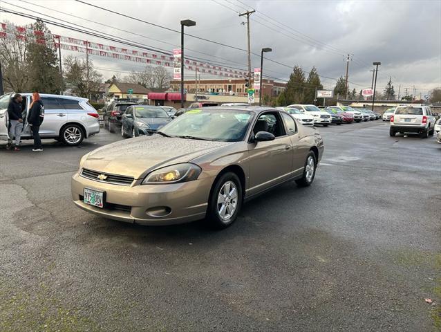 used 2006 Chevrolet Monte Carlo car, priced at $6,995