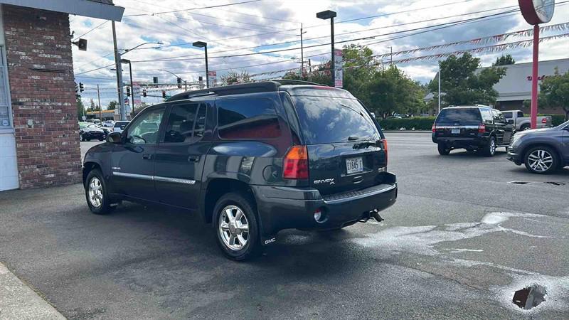 used 2006 GMC Envoy XL car, priced at $6,995